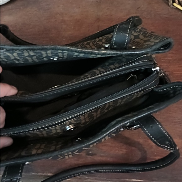 EUC Vintage signature fossil bag - Picture 3 of 5